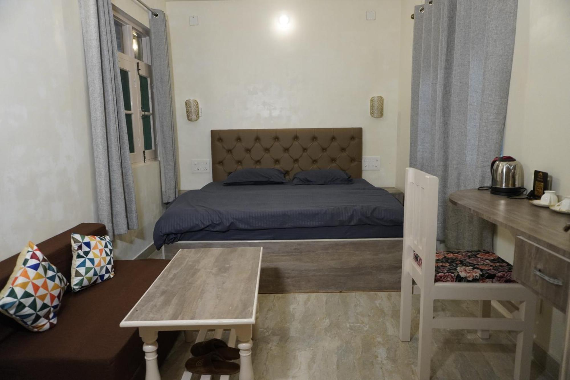 Farsal Villa Σριναγκάρ Εξωτερικό φωτογραφία